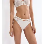 Triumph Slip ' Wild Gardenia Florale ' ecru
