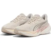 Puma Velocity NITRO 5 sneakers Beige Roze AW26, Maat 38 - EUR