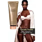 Victoria's Secret Velvet Petals Shimmer Bodylotion 236 ml
