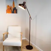 LumenXL Staande lamp Tom met kantelbare arm - koffiebruin