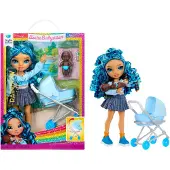 Rainbow High Junior High Jr. High Bestie Babysitters – Skyler Bradshaw (blauw) - Modepop 23 cm met baby, fles en kinderwagen - Vanaf 4 jaar