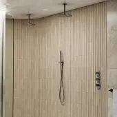 Saniclear Uni dubbele douche gun metal PVD met plafondarm en staafhanddouche