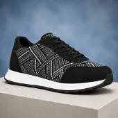 Lureaux Contrast Illusion Runners