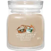 Yankee candle - Afternoon Scrapbooking Medium Geurkaars - 50 branduren - 2 lonten