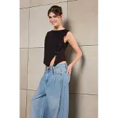 Trendyol TRENDYOLMİLLA Dames Zwart Effen Mouwloos Getailleerd Blouses