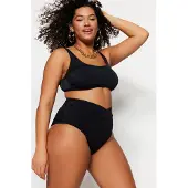 Trendyol Vrouwelijk Hoge taille Bikinibroekjes in grote maten
