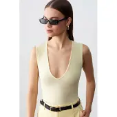 Dilvin Mouwloze Slim-Fit U-Hals Bodysuit