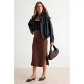 Trendyol TRENDYOLMİLLA Dames Bruin Effen Midi Kokerrok- rok Rokken