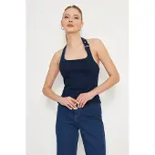 Trendyol TRENDYOLMİLLA Dames Blauw Effen Mouwloos Getailleerd Blouses