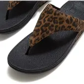 FitFlop Lulu Suede Leopard Toe-Post Sandals BRUIN - Maat 37