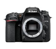 Nikon D7500 + Tamron 18-400mm F/3.5-6.3 Di II VC HLD Zwart