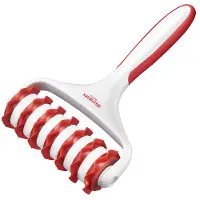 Westmark Deegsnijder, met 7 wieltjes, lengte: 19,5 cm, kunststof, wit/rood, 32192270