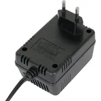Fazley PA-002 9V AC adapter voor effectpedalen