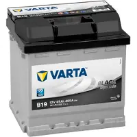 Varta Accu Black Dynamic B19 45 Ah voor o.a. ABARTH, ALFA ROMEO, AUTOBIANCHI, BARKAS, CITROEN, DACIA, DALLAS, FIAT, HONDA, HYUNDAI, INNOCENTI, LANCIA, MAZDA, MEGA, MG, OPEL, PEUGEOT, PIAGGIO, RENAULT, ROVER, SKODA, TOYOTA, TRABANT, VOLKSWAGEN, ZASTAVA