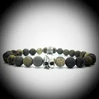 Behave Natuursteen Armband met 925 Sterling Zilver Skull Bedel van 6.1gram Zilver , Handgemaakte Edelsteen Armband met 8mm (Matte Arctic Jaspis) kralen .