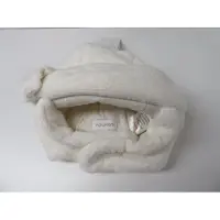 Noukie'S kindermuts creme met bloem , voor meisje T2 / 48cm / 18m-24maand