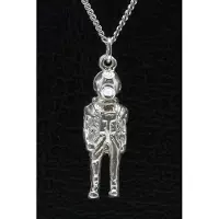 MOOYE ® - Collectie Zilveren Helmduiker ketting hanger