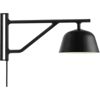 Muuto Ambit muurlamp zwart