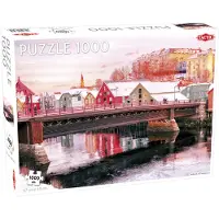 Tactic Nidelva in Trondheim – Puzzel – 1000 stukjes – Noors Stadslandschap – Strak en Rustgevend Ontwerp – Hoogwaardige Scandinavische Kwaliteit