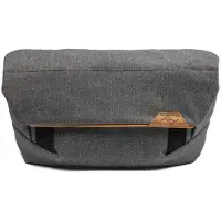 Peak Design Field Pouch V2 - charcoal