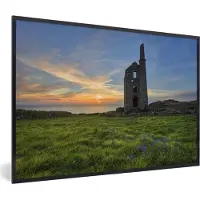 PosterMonkey Fotolijst incl. Poster - Een oude mijn van tin voor Atlantische Oceaan van Cornwall - 60x40 cm - Posterlijst