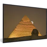 PosterMonkey Fotolijst incl. Poster - De maan achter de piramides en de Sfinx van Gizeh - 120x80 cm - Posterlijst