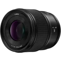 Panasonic Lumix S 35mm f/1.8 L-mount