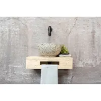 Saniclear Seba fonteinset met eiken plank, zwart-witte terrazzo waskom en zwarte kraan voor in het toilet