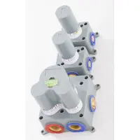Brauer Edition Thermostatische Inbouw Doucheset - Geborsteld Koper PVD - Hoofddouche 20cm - Wandarm - Staafhanddouche - Messing - Kranen, - Kranen, Douchekranen, Douchesets, Inbouw douchesets