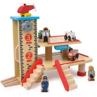 Small Foot Station en parkeergarage