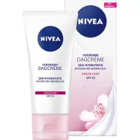 Nivea Essentials hydraterende dagcreme droog/gev SPF15 50 ml