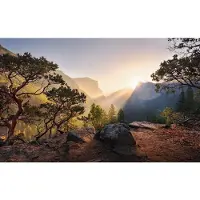 Overig Fotobehang Yosemites Secret - Meerkleurig - 2,80m X 450cm