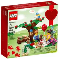LEGO Classic Romantische Valentijnsdag Picknick 40236