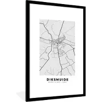 PosterMonkey Fotolijst incl. Poster Zwart Wit- België – Diksmuide – Stadskaart – Kaart – Zwart Wit – Plattegrond - 60x90 cm - Posterlijst
