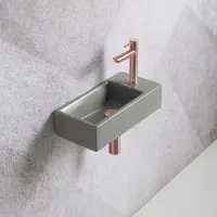 Guido Gusto Fonteinset Mia 40.5x20x10.5cm mat grijs rechts inclusief fontein kraan, sifon en afvoerplug mat rose goud