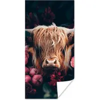 PosterMonkey Poster Koe - Schotse hooglander - Bloemen - botanisch - 75x150 cm