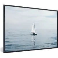 MuchoWow Fotolijst incl. Poster - Een zeilboot in de open wateren - 60x40 cm - Posterlijst