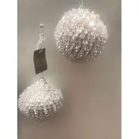 Christmas House Set van 2 goudkleurig kerstballen 8cm ornamenten Laylah imitatie edelstenen