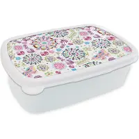 MuchoWow Broodtrommel Wit - Lunchbox - Brooddoos - Regenboog - Bloemen - Vlinder - Design - 18x12x6 cm - Volwassenen