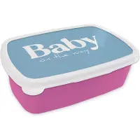 MuchoWow Broodtrommel Roze - Lunchbox - Brooddoos - Baby - Quotes - Spreuken - Baby on the way - 18x12x6 cm - Kinderen - Meisje