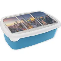 MuchoWow Broodtrommel Blauw - Lunchbox - Brooddoos - New York - Doorkijk - Skyline - 18x12x6 cm - Kinderen - Jongen
