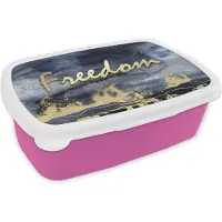 MuchoWow Broodtrommel Roze - Lunchbox - Brooddoos - Quote - Vrijheid - Goud - Zwart - 18x12x6 cm - Kinderen - Meisje