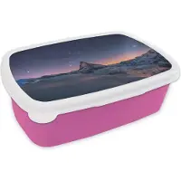 MuchoWow Broodtrommel Roze - Lunchbox - Brooddoos - Nacht boven het landschap tijdens de winter van Zwitserse Matterhorn - 18x12x6 cm - Kinderen - Meisje