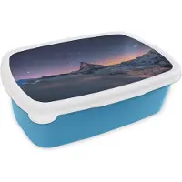 MuchoWow Broodtrommel Blauw - Lunchbox - Brooddoos - Nacht boven het landschap tijdens de winter van Zwitserse Matterhorn - 18x12x6 cm - Kinderen - Jongen