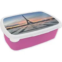 MuchoWow Broodtrommel Roze - Lunchbox - Brooddoos - De Eiffeltoren vanaf het plein van Palais de Chaillot met zonsondergang - 18x12x6 cm - Kinderen - Meisje