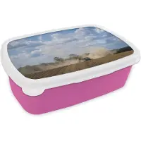 MuchoWow Broodtrommel Roze - Lunchbox - Brooddoos - Tractor - Lucht - Bodem - 18x12x6 cm - Kinderen - Meisje