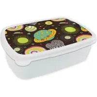 MuchoWow Broodtrommel Wit - Lunchbox - Brooddoos - Patronen - Ruimte - Planeten - Jongens - Kinderen - Kids - 18x12x6 cm - Volwassenen