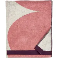 Marimekko - Harka Kylpypyyhe - Badhanddoek - 70x150 - Paars Roze