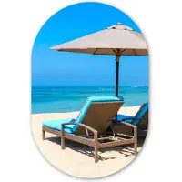 MuchoWow Muurovaal 80x120 cm - Ovale wanddecoratie Strandstoel - Parasol - Zomer - Zee - Ovalen schilderij - Muurdecoratie woonkamer - Kamer decoratie - Schilderijen - Wandcirkel