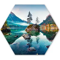 MuchoWow Hexagon wanddecoratie - Kunststof Wanddecoratie - Hexagon Schilderij - Bergen - Meer - Bomen - Natuur - Water - 120x103 cm